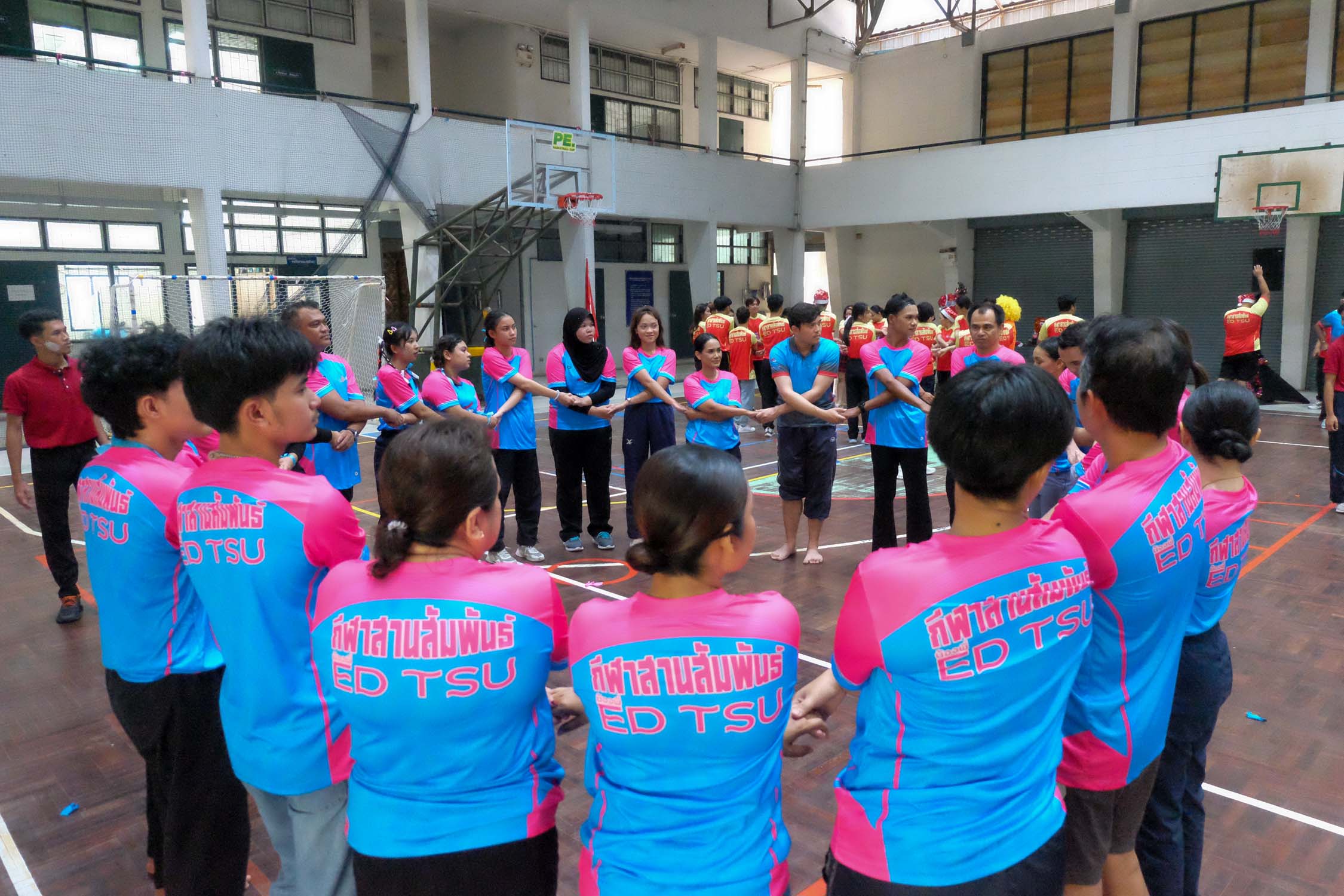 โครงการกีฬา​สานสัมพันธ์น้องพี่ ED​ TSU