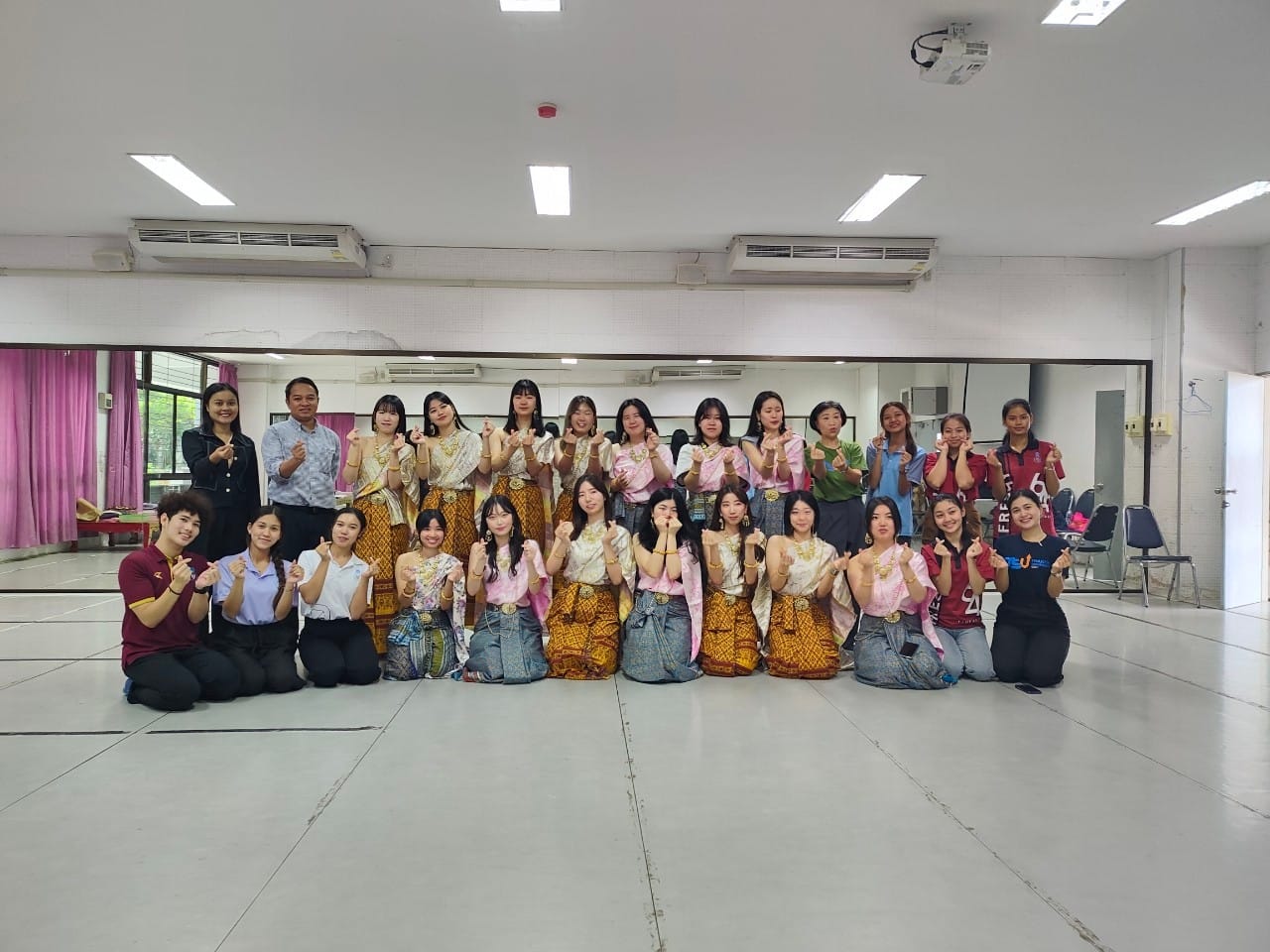 ต้อนรับนักศึกษาจาก ​MYONGJI​ University​ Korea ณ​ คณะ​ศิลปกรรม​ศาสตร์​