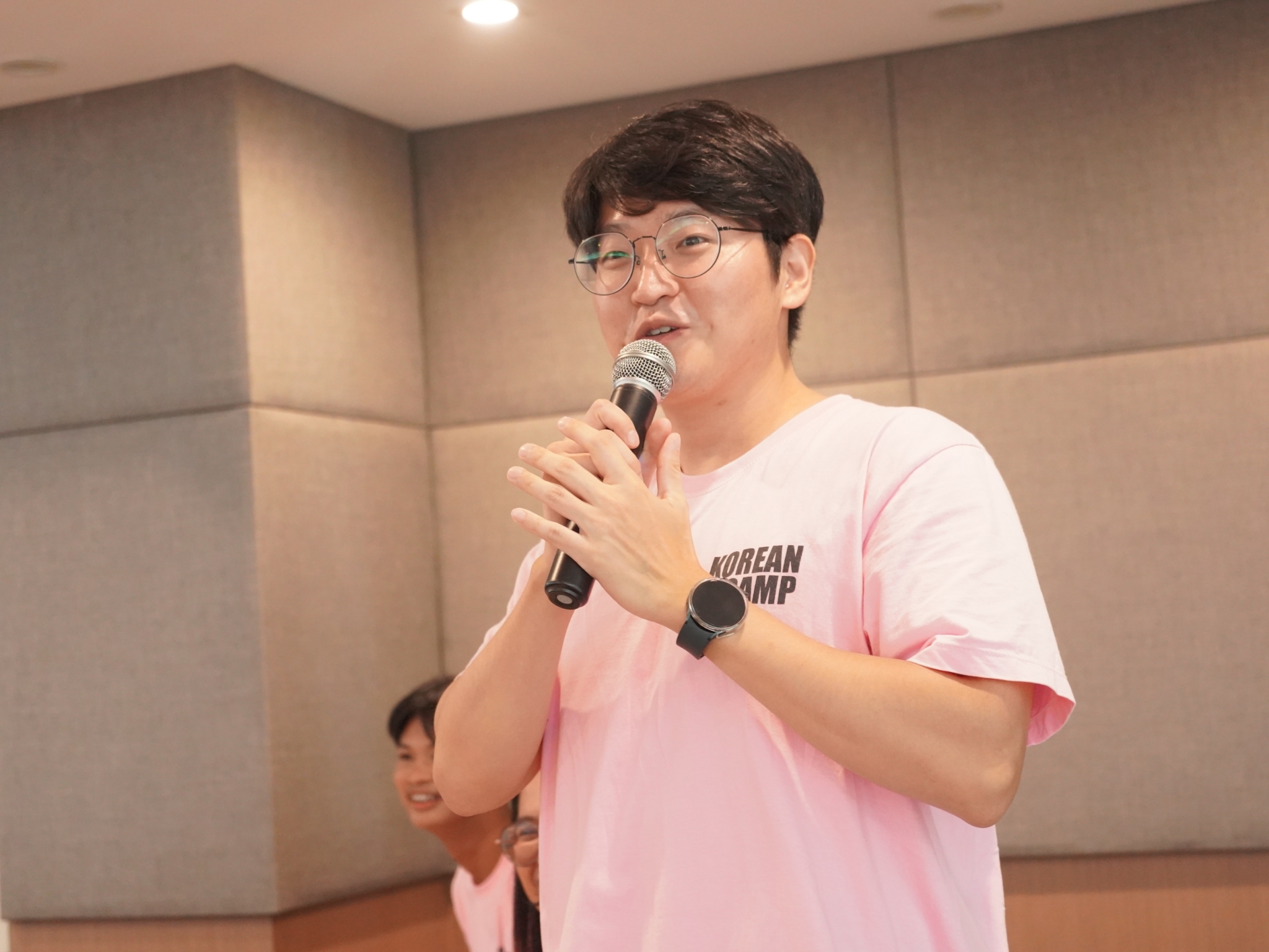 นักศึกษา MYONGJI​ University​ Korea ร่วมกับคณะศึกษาศาสตร์ จัดกิจกรรมการเรียนรู้ให้กับนักเรียน รร.วรนารีเฉลิม