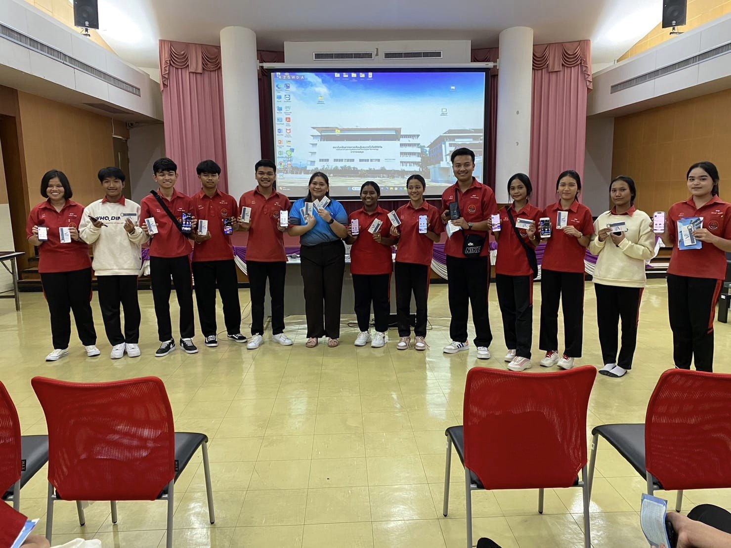 คณะศึกษาศาสตร์ เข้าร่วมแนะนำหลักสูตรให้กับนักเรียน ระดับชั้นมัธยมศึกษาปีที่ 5 โรงเรียนปลายพระยาวิทยาคม