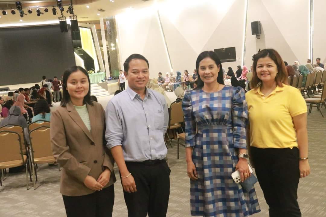ตัวแทนคณะศึกษา​ศาสตร์  เข้าร่วมโครงการ​สัมมนา​ครูพัฒนา​ท้องถิ่น ระยะเข้า​สู่วิชาชีพ​ (Introduction Period) รุ่นที่​ 7​