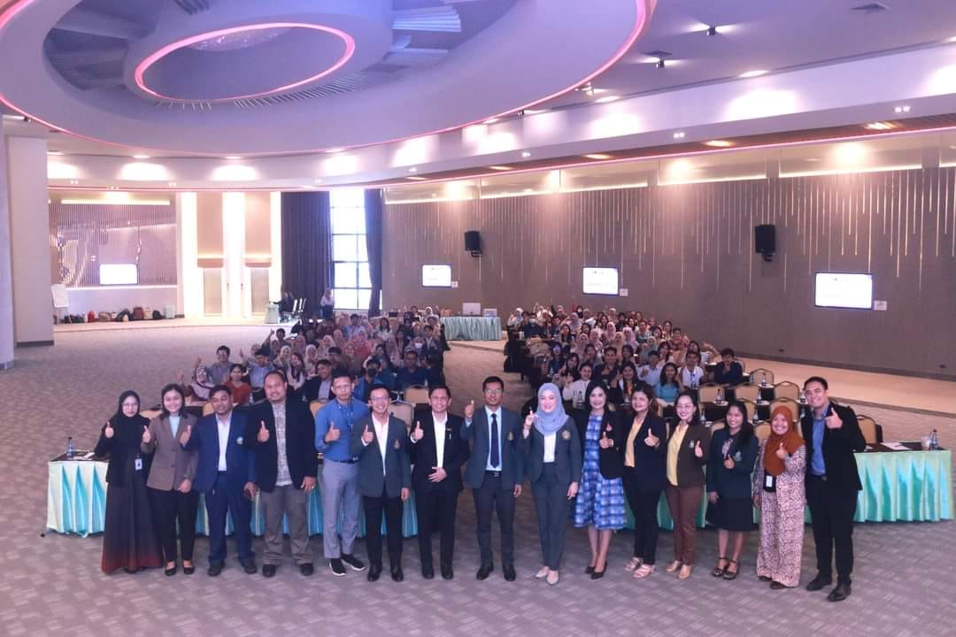 ตัวแทนคณะศึกษา​ศาสตร์  เข้าร่วมโครงการ​สัมมนา​ครูพัฒนา​ท้องถิ่น ระยะเข้า​สู่วิชาชีพ​ (Introduction Period) รุ่นที่​ 7​