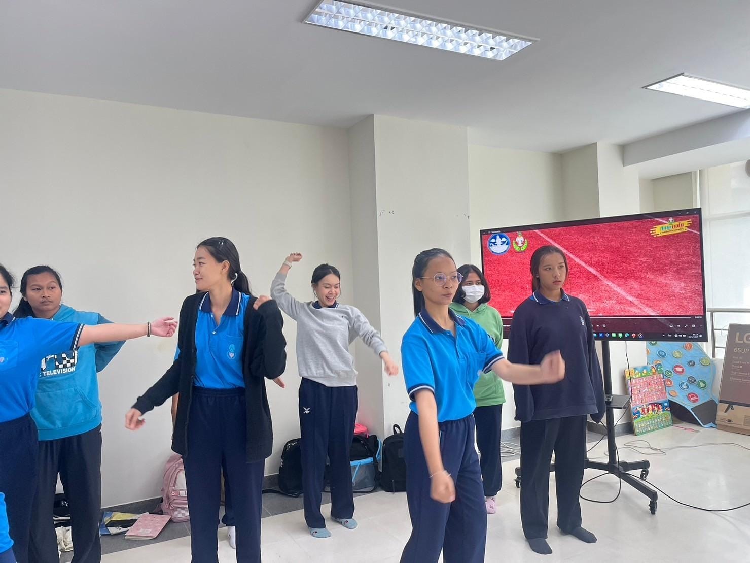 การจัดประสบการณ์ด้านร่างกายและการเคลื่อนไหวสำหรับเด็กปฐมวัย ให้กับนิสิตหลักสูตรการศึกษาบัณฑิต สาขาวิชาการศึกษา วิชาเอกการศึกษาปฐมวัย