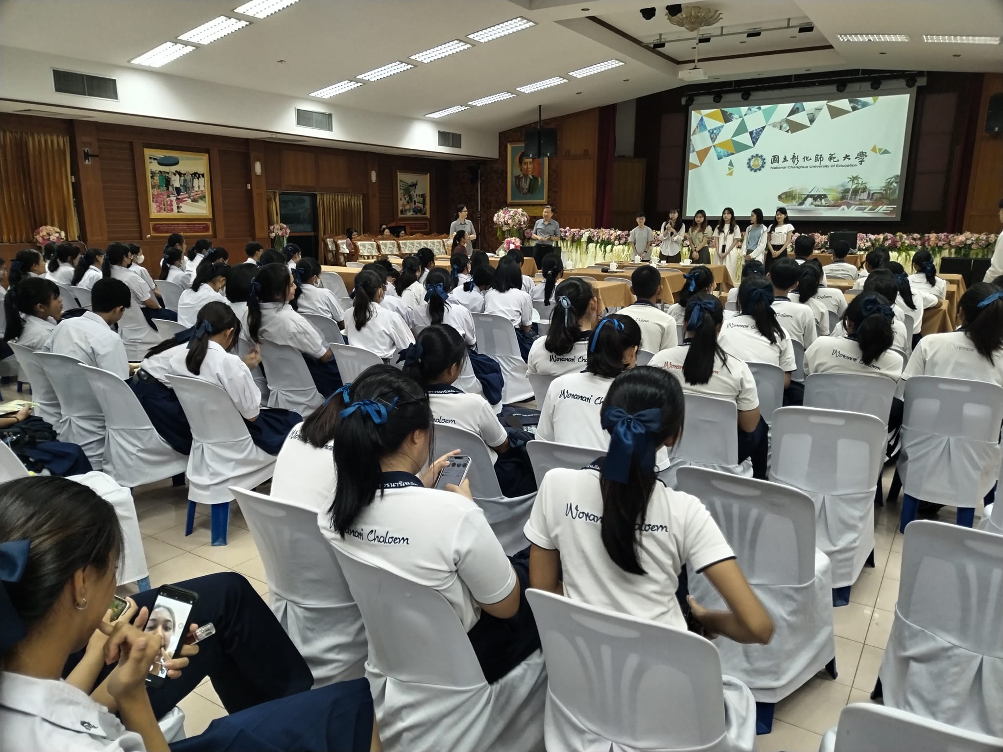 คณะศึกษา​ศาสตร์​ มหา​วิทยาลัย​ทักษิณ​ ร่วมกับโรงเรียน​ วรนารีเฉลิม​ สงขลา จัดกิจกรรม​แลกเปลี่ยน​เรียนรู้​ทางวิชาการ ให้กับนักเรียน​