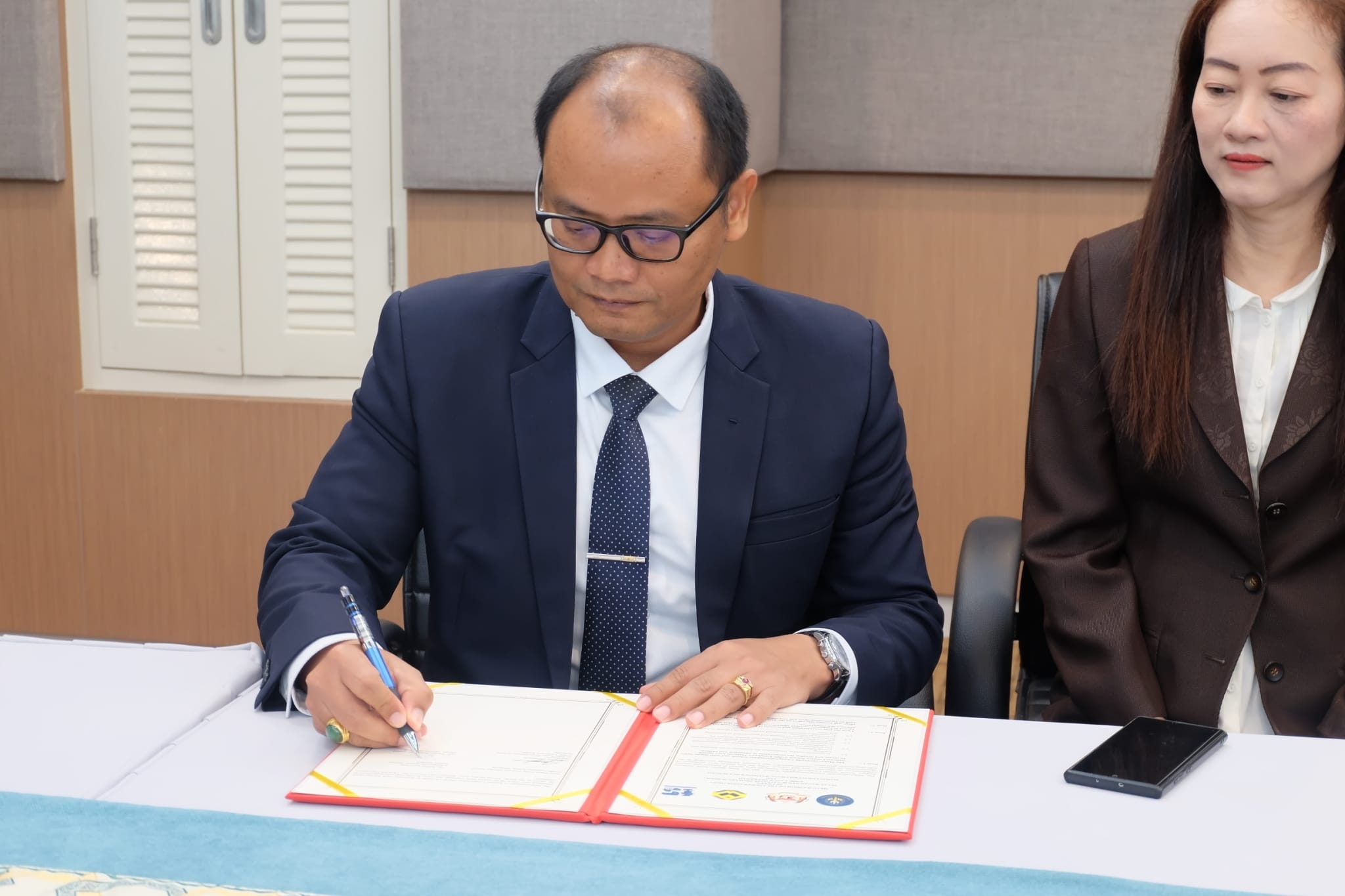 พิธีลงนามบันทึก​ข้อตกลง​ความร่วมมือทางวิชาการ ระหว่าง​คณะศึก​ษา​ศาสตร์​ และ Selat Bagan Nyior National​ Primary School​ Langkawi Kedah, Malaysia.