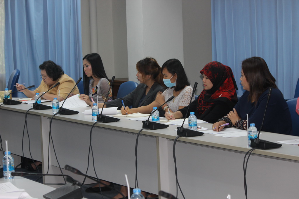 การประชุมหารือโครงการเกี่ยวกับการจัดประชุมวิชาการนำเสนอผลงานวิจัยของนิสิตนักศึกษาครูในเครือข่ายภาคใต้ตอนล่าง ครั้งที่ 4