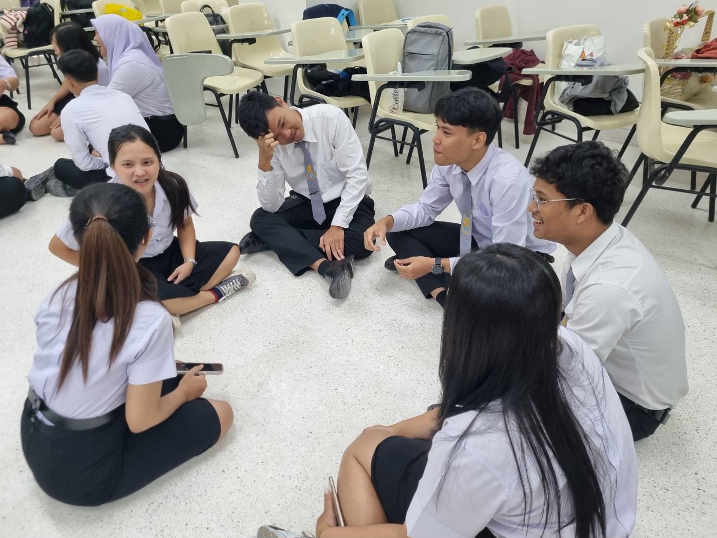 สาขาวิชาการสอนศิลปศาสตร์ จัดโครงการการเชื่อมโยงห้องเรียนสังคมศึกษา กับการเรียนรู้โดยใช้ชุมชนเป็นฐาน