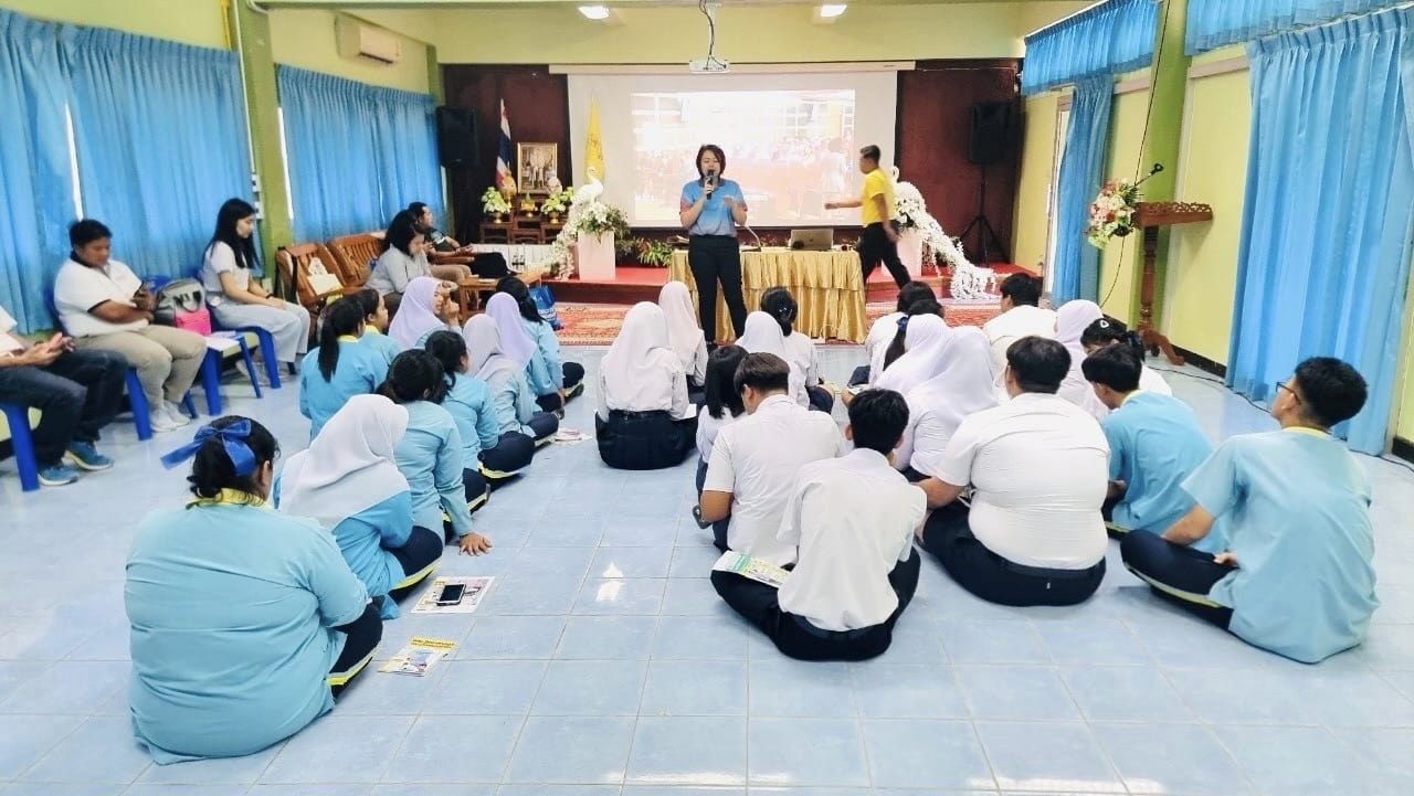 ตัวแทนคณะศึกษาศาสตร์ วิทยาเขตพัทลุง ออกพื้นที่ประชาสัมพันธ์หลักสูตร และแนะแนวการเข้าศึกษาต่อ