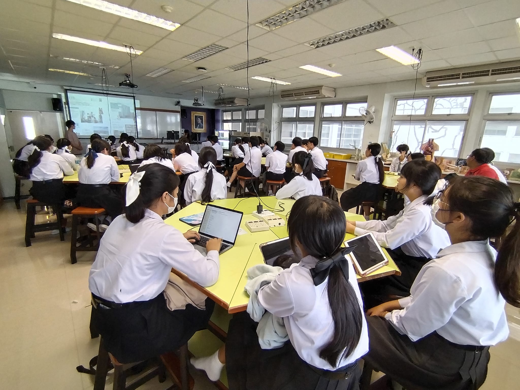 นักศึกษา​แลกเปลี่ยน​จาก JAPAN ECONOMICS​ OF​ UNIVERSITY​ ประเทศ​ญี่ปุ่น​ ร่วมกิจกรรม​การเรียนรู้​