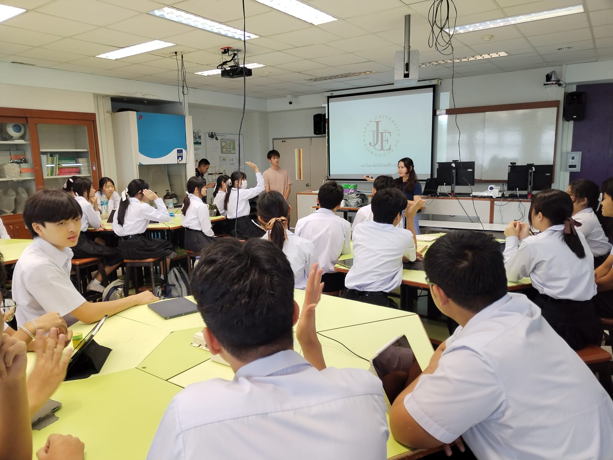 นักศึกษา​แลกเปลี่ยน​จาก JAPAN ECONOMICS​ OF​ UNIVERSITY​ ประเทศ​ญี่ปุ่น​ ร่วมกิจกรรม​การเรียนรู้​