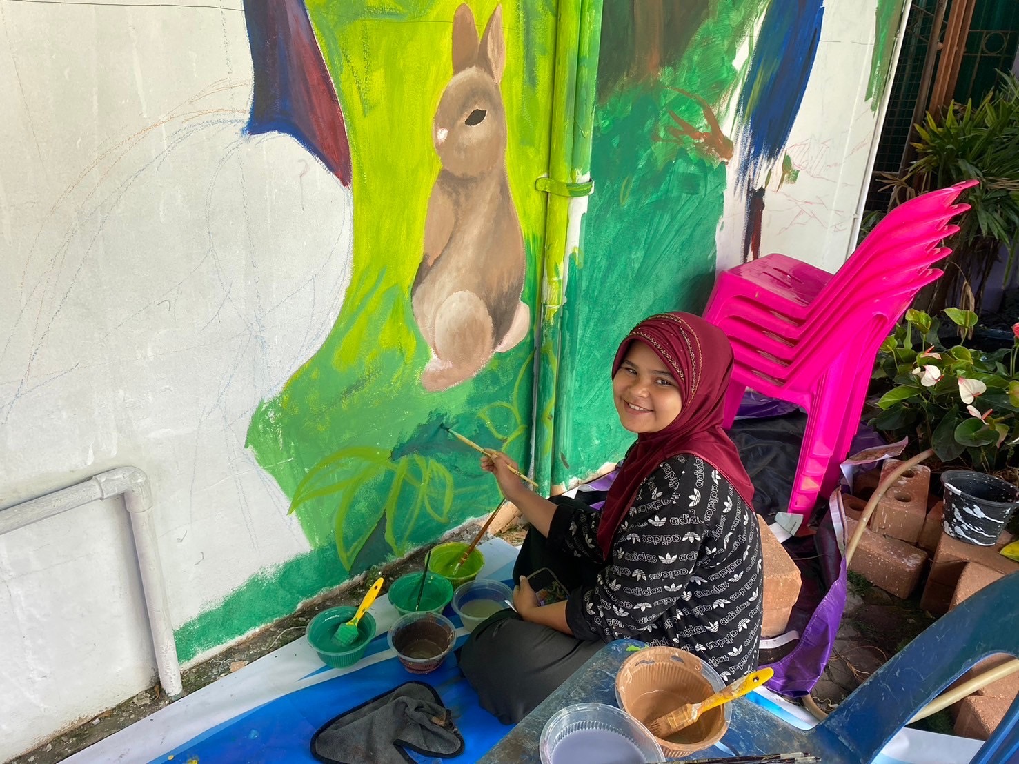 โครงการ: สอนน้อง แต้มสี  “ เติมฝัน แบ่งปันรอยยิ้มให้น้อง ”