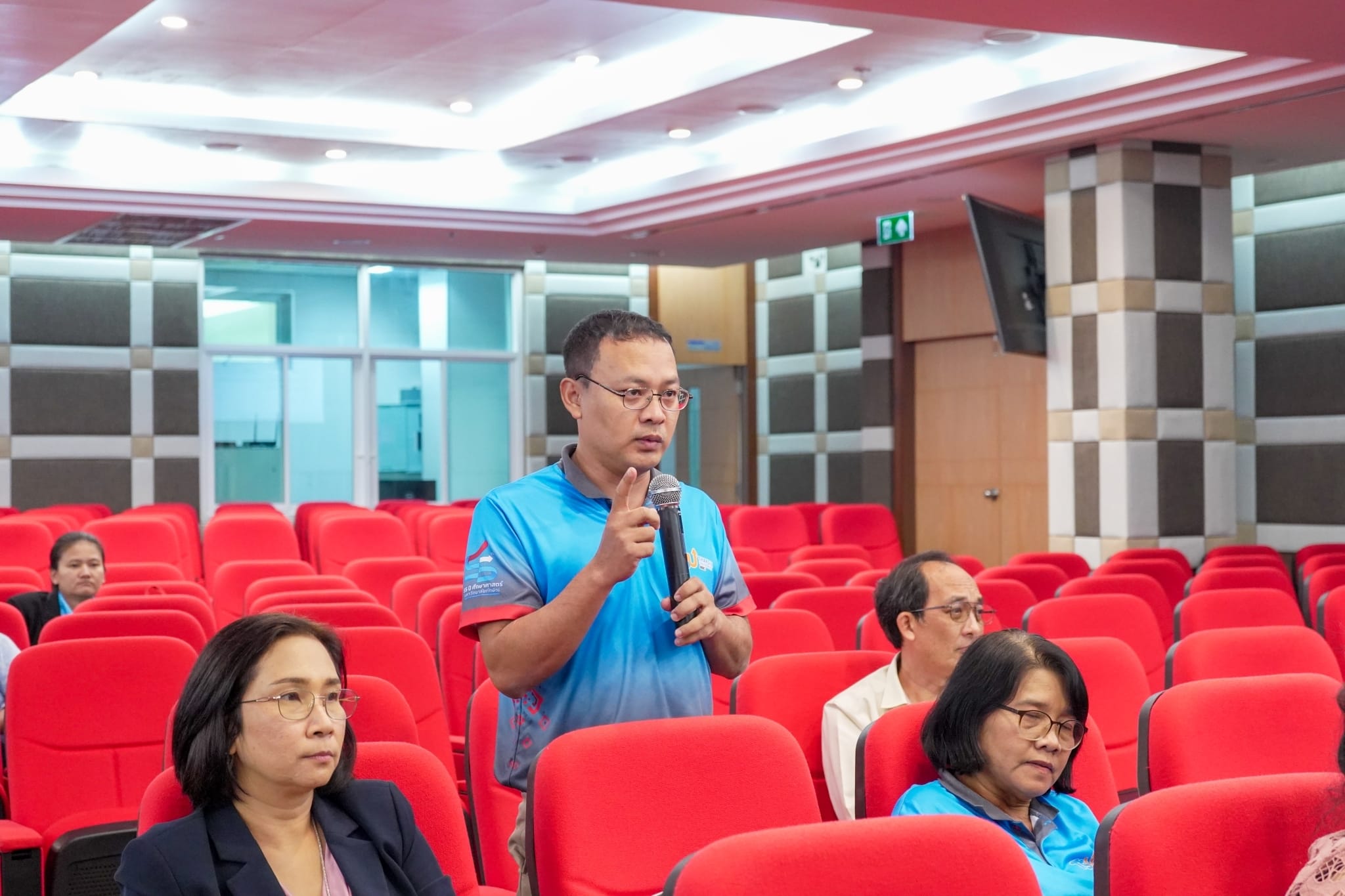 ประชุมประชาคมคณะศึกษาศาสตร์