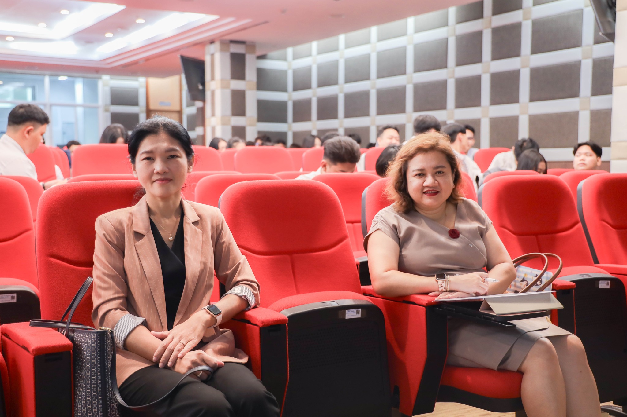 โครงการสัมมนาหลังฝึกประสบการณ์วิชาชีพ นิสิตวิชาเอกเทคโนโลยีและสื่อสารการศึกษา