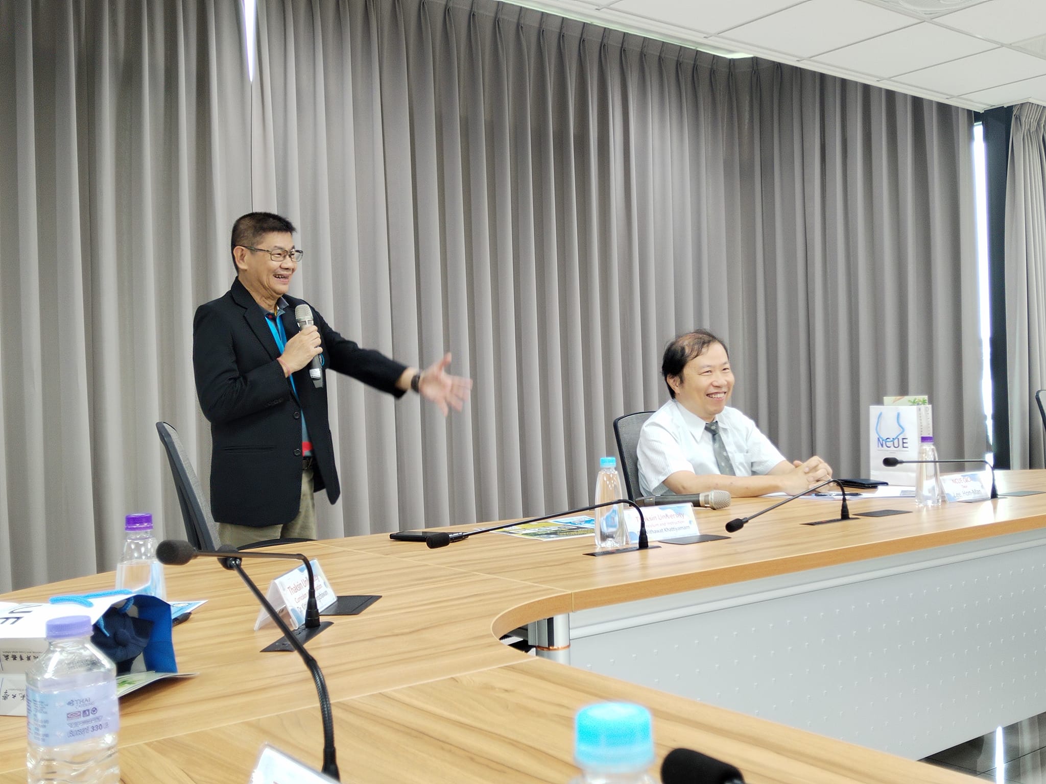 ผู้บริหาร​ คณาจารย์​ และบุคลากร​ มหา​วิทยาลัย​ ศึกษาดูงาน ณ National​ ​Changhua​ University​ of​ Education​ และ National Changhua Girls'Senior  High School