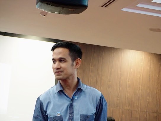 โครงการ  “จุดประกายสร้างแรงบันดาลใจ : สายใยศิลป์จากพี่สู่น้อง”