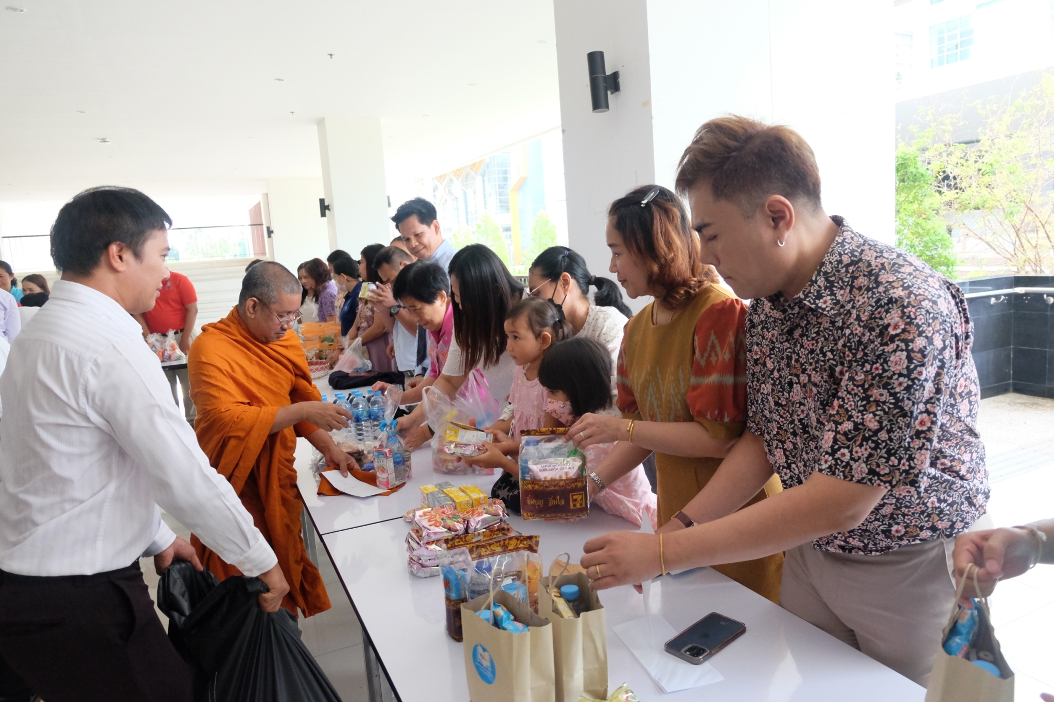 โครงการ​"สืบสาน​ประเพณี​สงกรานต์​ประจำปี พ.ศ. 2567"