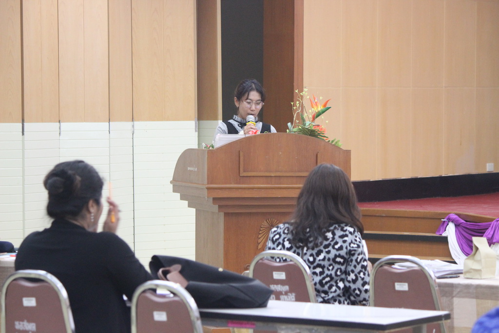 โครงการพัฒนาจรรยาบรรณวิชาชีพครูด้วยกระบวนการชุมชนการเรียนรู้ (E-PLC) และวิจัยในชั้นเรียนของนิสิตฝึกประสบการณ์วิชาชีพครูให้กับอาจารย์นิเทศก์