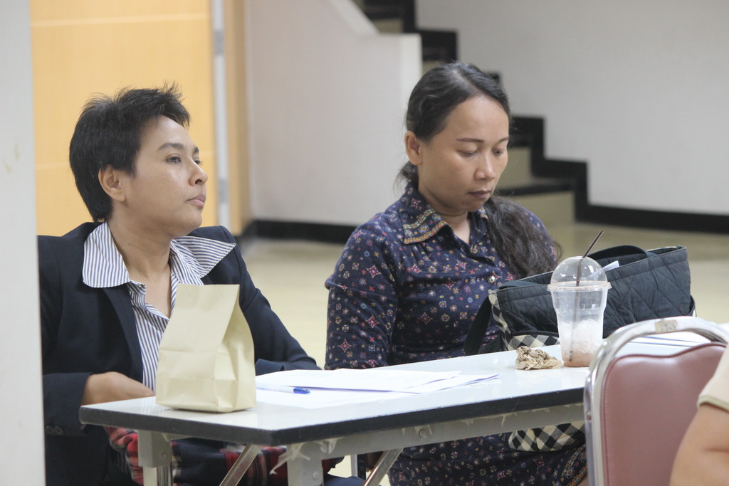 โครงการพัฒนาจรรยาบรรณวิชาชีพครูด้วยกระบวนการชุมชนการเรียนรู้ (E-PLC) และวิจัยในชั้นเรียนของนิสิตฝึกประสบการณ์วิชาชีพครูให้กับอาจารย์นิเทศก์