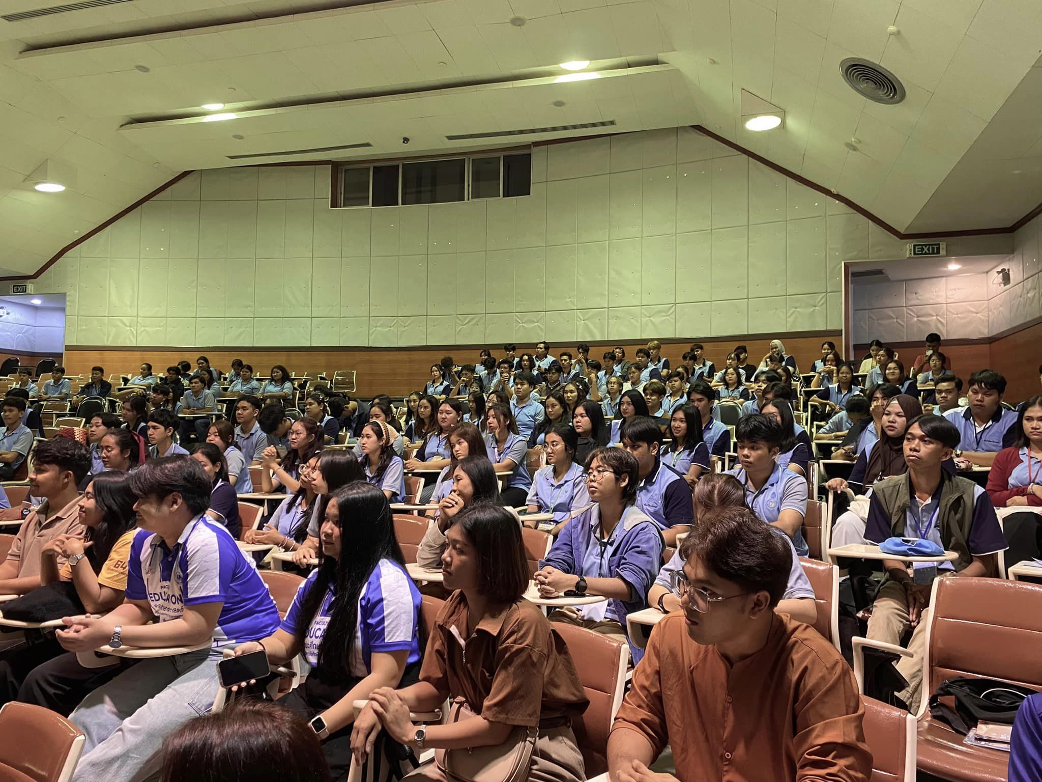 พิธีเปิดโครงการสานสร้างรอยทางผู้นำสโมสรนิสิตคณะศึกษาศาสตร์