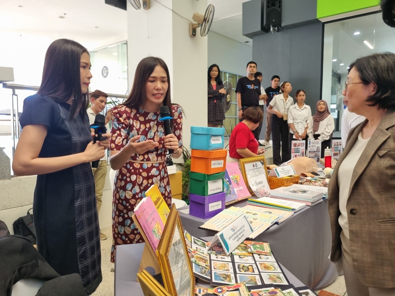 นิทรรศการ EDU TSU proud to be Educational Innovator  "พลิกโฉมคณะศึกษาศาสตร์ (EDU Transformation)