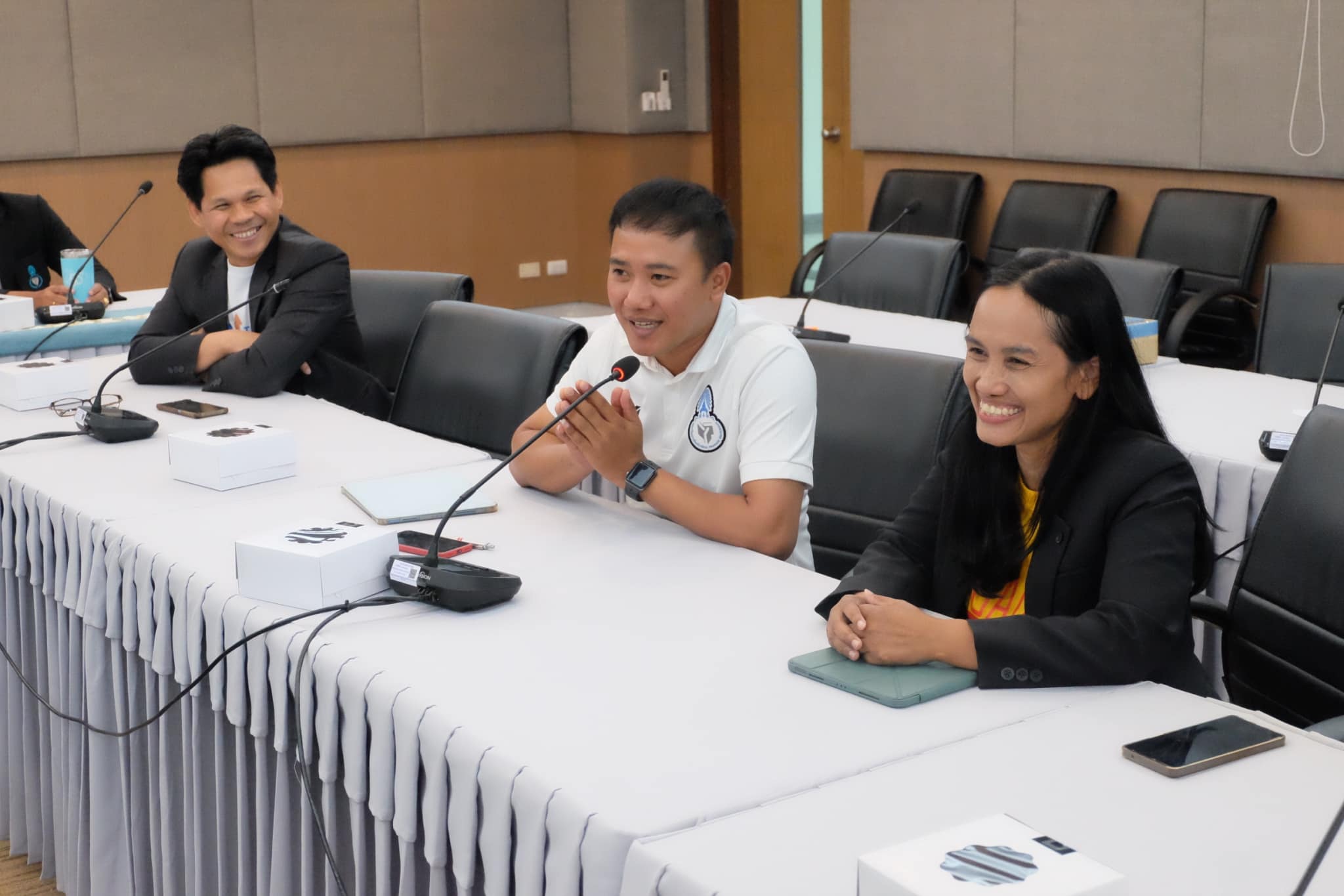 ยินดีต้อนรับ คณะศึกษาศาสตร์ มหาวิทยาลัยบูรพา  เพื่อแลกเปลี่ยนเรียนรุ้ด้านการพัฒนาหลักสูตรและการจัดการเรียนรู้เแบบ Active Learning