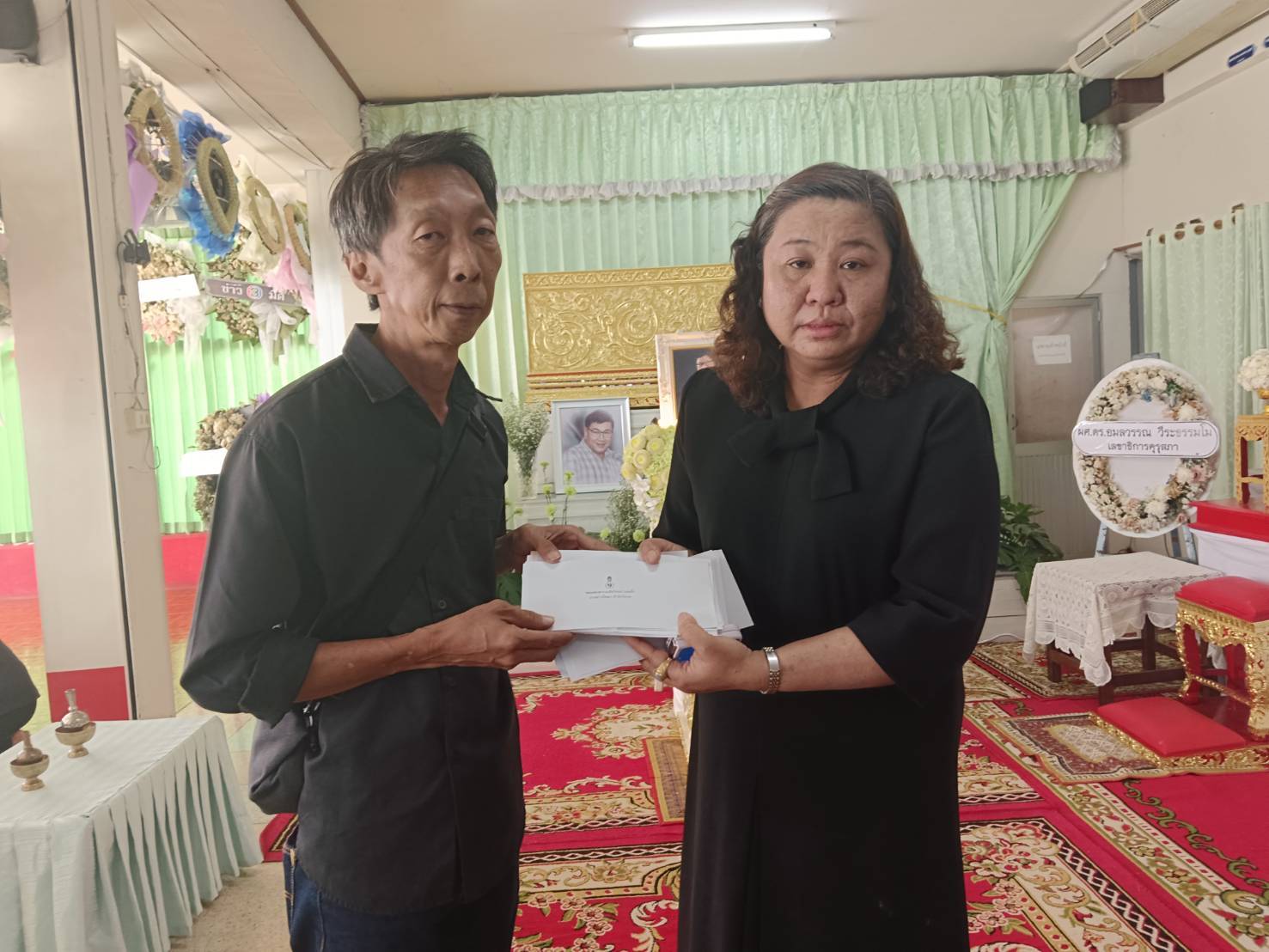 พิธีพระราชทานเพลิงศพ ผศ ดร.คุณอานันท์ นิรมล  อดีตรองคณบดี หัวหน้าภาควิชา ประธานสาขา และประธานหลักสูตรปริญญาเอก  สาขาเทคโนโลยีและสื่อสารการศึกษา  คณะศึกษาศาสตร์