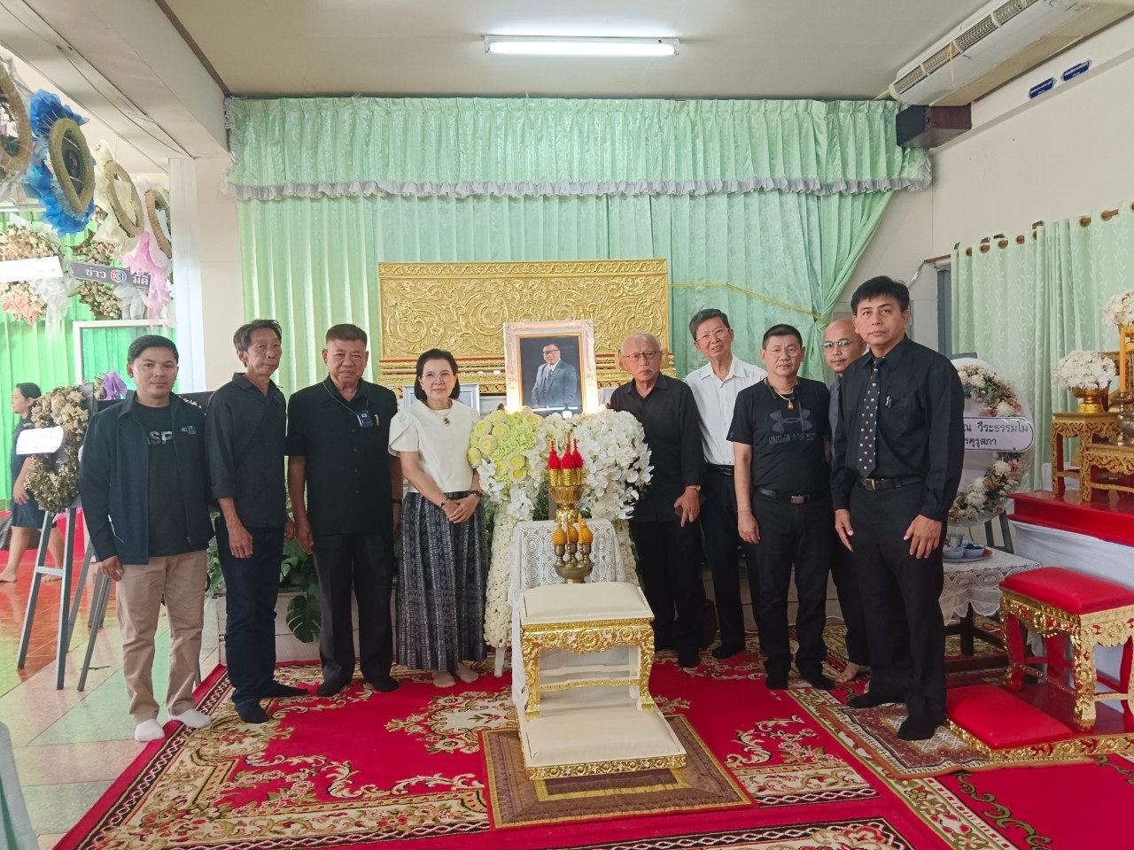 พิธีพระราชทานเพลิงศพ ผศ ดร.คุณอานันท์ นิรมล  อดีตรองคณบดี หัวหน้าภาควิชา ประธานสาขา และประธานหลักสูตรปริญญาเอก  สาขาเทคโนโลยีและสื่อสารการศึกษา  คณะศึกษาศาสตร์