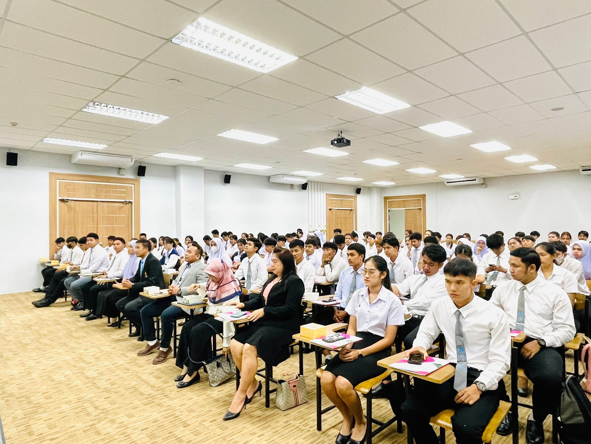 โครงการเตรียมพร้อมและปฐมนิเทศนิสิต ก่อนออกฝึกปฏิบัติการสอนในสถานศึกษา สำหรับนิสิตหลักสูตรการศึกษาบัณฑิต (หลักสูตร 4 ปี) รหัส 64/65วิทยาเขตพัทลุง
