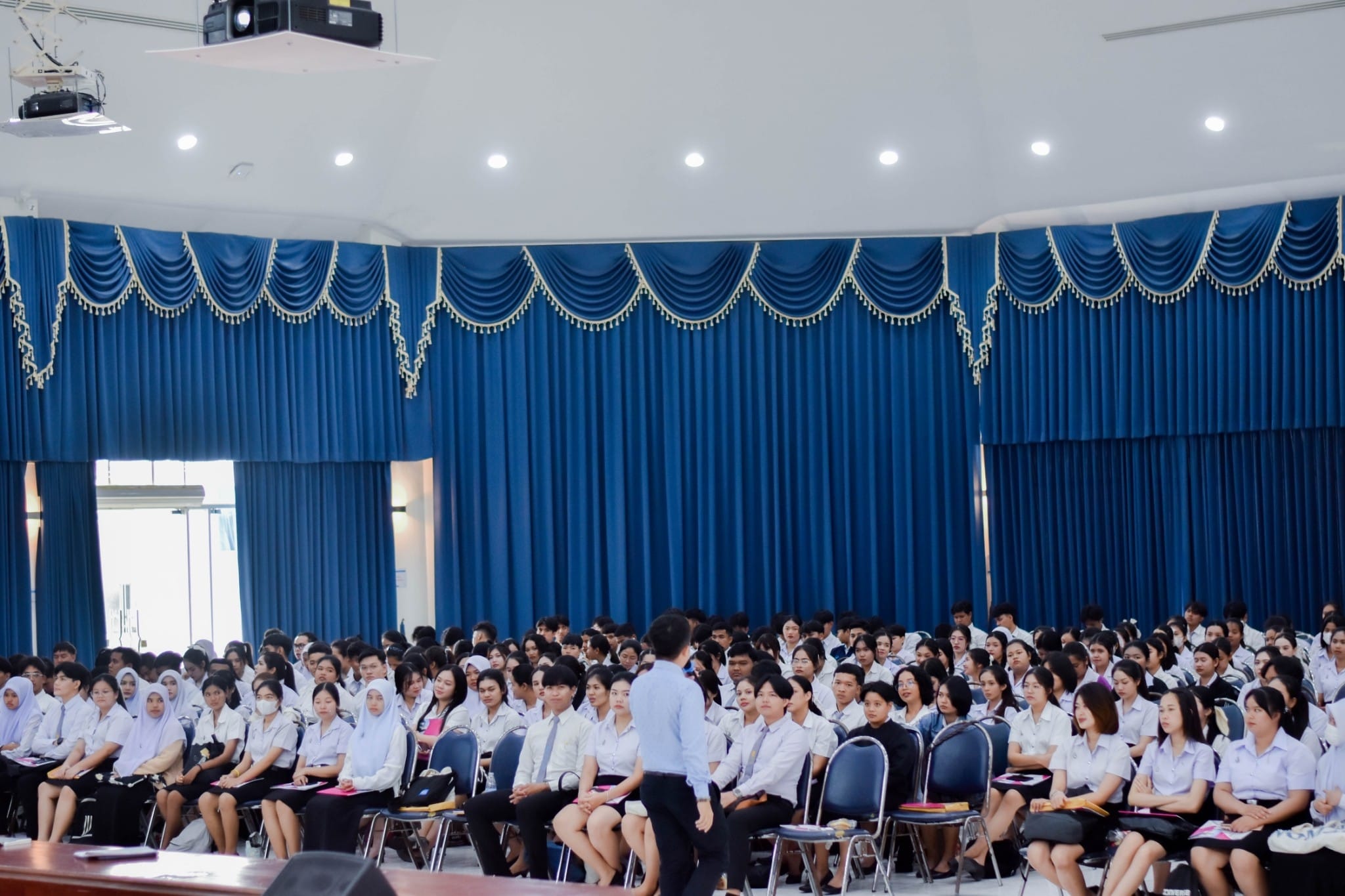 โครงการเตรียมพร้อมและปฐมนิเทศนิสิต ก่อนออกฝึกปฏิบัติการสอนในสถานศึกษา สำหรับนิสิตหลักสูตรการศึกษาบัณฑิต (หลักสูตร 4 ปี)