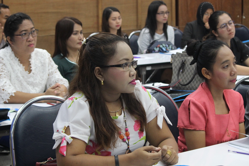 โครงการพัฒนาข้าราชการครูและบุคลากรทางการศึกษาก่อนแต่งตั้งให้มีและเลื่อนเป็นวิทยฐานะชำนาญการพิเศษ รุ่นที่ 97