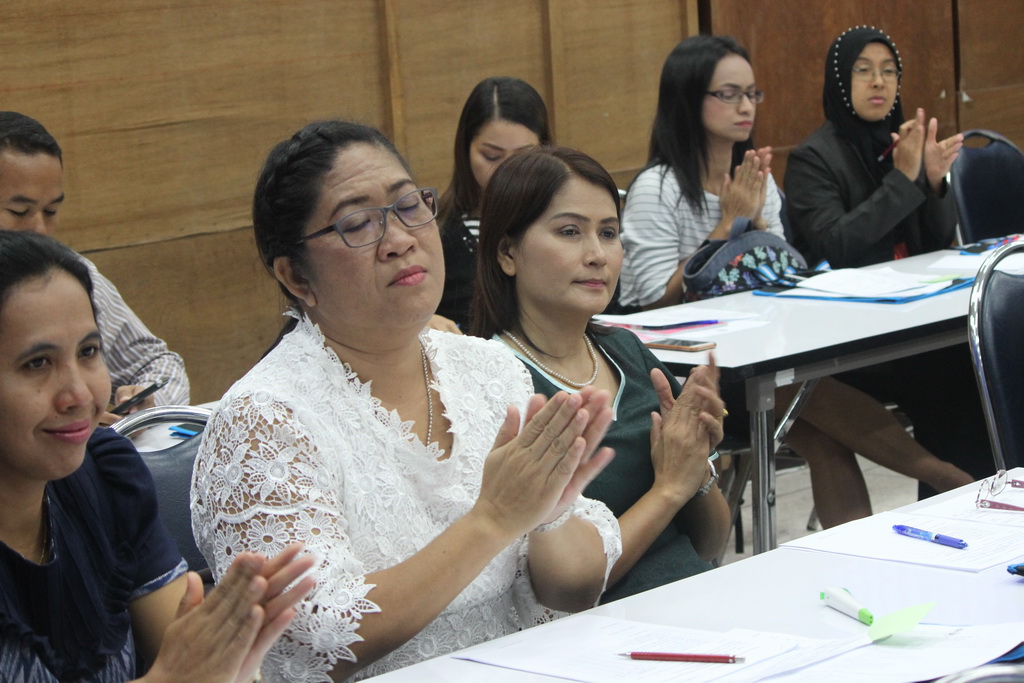 โครงการพัฒนาข้าราชการครูและบุคลากรทางการศึกษาก่อนแต่งตั้งให้มีและเลื่อนเป็นวิทยฐานะชำนาญการพิเศษ รุ่นที่ 97
