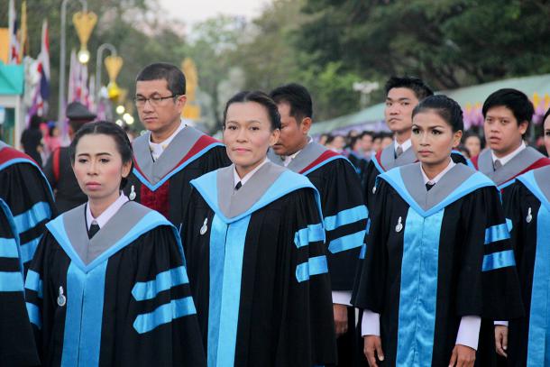 บรรยากาศงานพิธีวางศิลาฤกษ์และงานพิธีพระราชทานปริญญาบัตร
