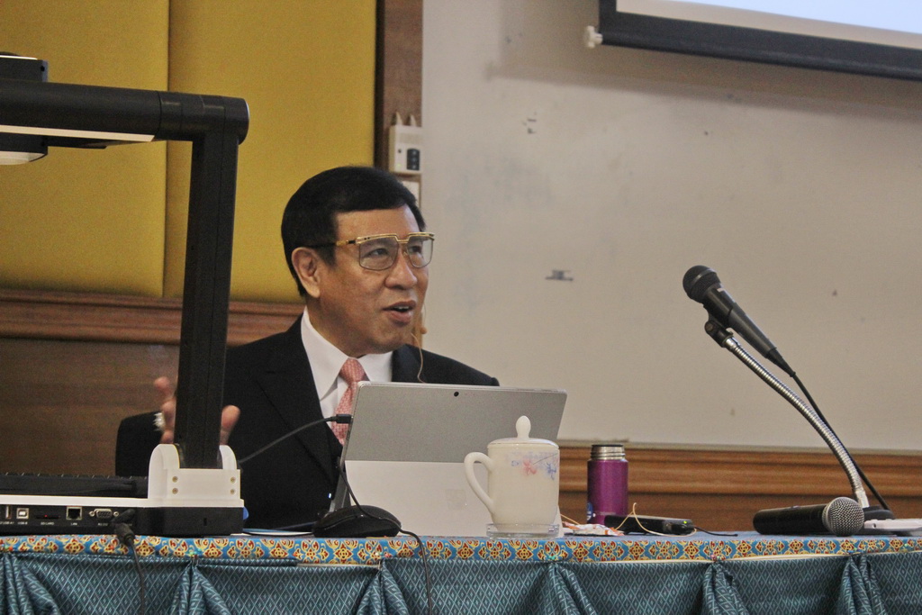 โครงการพัฒนาครูและบุคลากรทางการศึกษา เรื่อง การพัฒนาการศึกษาเพื่อยกระดับผลสัมฤทธิ์ทางการเรียนให้บรรลุมาตรฐานการเรียนรู้และตัวชี้วัดในทุกกลุ่มสาระการเรียนรู้ ตามหลักสูตรแกนกลางการศึกษาขั้นพื้นฐาน พ.ศ.2551 (ฉบับปรับปรุง 2560) รุ่นที่ 2