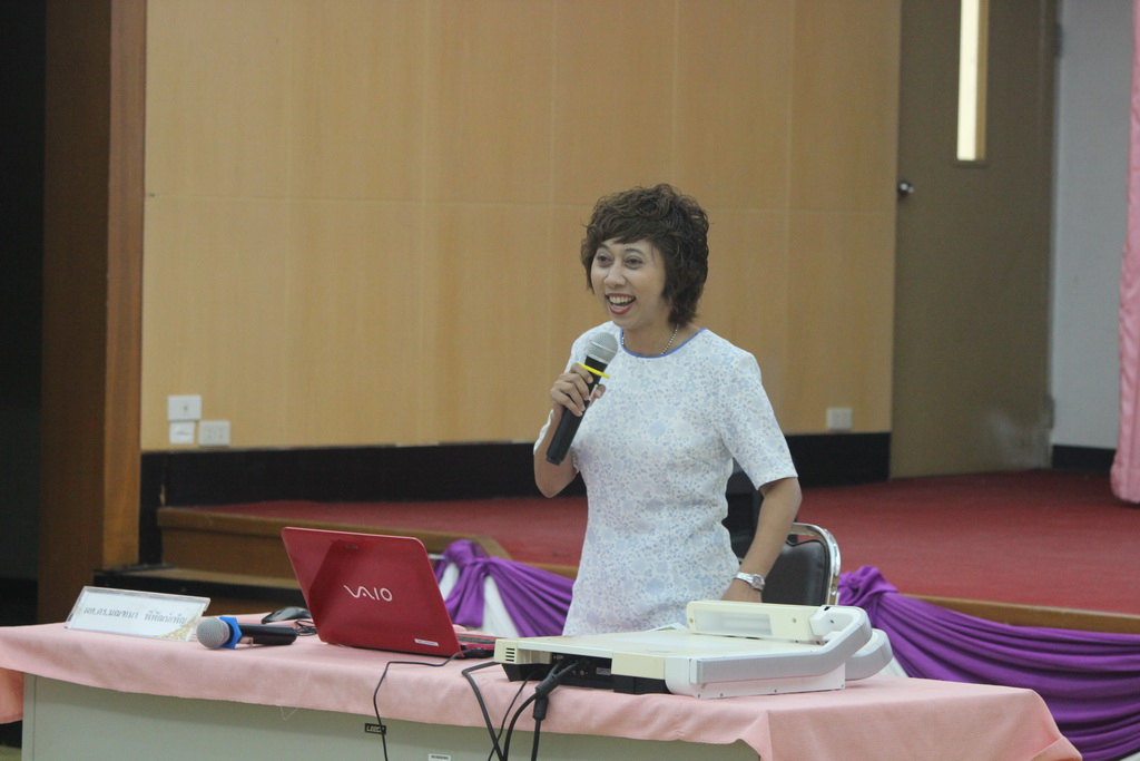 โครงการสัมมนานิสิตระหว่างปฏิบัติการสอนในสถานศึกษา ประจำภาคเรียนปลาย สำหรับนิสิตหลักสูตรประกาศนียบัตรบัณฑิต สาขาวิชา วิชาชีพครู และหลักสูตร การศึกษามหาบัณฑิต สาขาวิชาการสอนวิทยาศาสตร์ คณิตศาสตร์ และคอมพิวเตอร์ ปีการศึกษา 2560