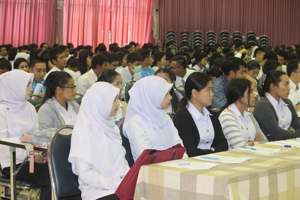 โครงการสัมมนานิสิตระหว่างปฏิบัติการสอนในสถานศึกษา ประจำภาคเรียนปลาย สำหรับนิสิตหลักสูตรการศึกษาบัณฑิต (หลักสูตร 5 ปี) ปีการศึกษา 2560