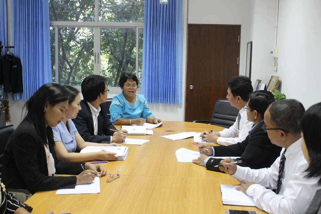 การประชุมเพื่อกำหนดแนวทางการพัฒนาคุณภาพทางการศึกษา เพื่อพัฒนาผู้เรียนให้ได้คุณภาพทางการศึกษา