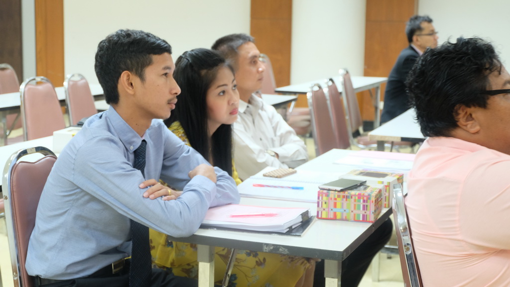 โครงการสัมมนาวิชาการ เรื่อง “การบูรณาการกระบวนทัศน์ทางปรัชญาการศึกษา แนวคิดและการวิพากษ์จิตวิทยา สังคมวิทยา และเศรษฐศาสตร์ ที่สำคัญต่อการพัฒนาคุณภาพการศึกษาอย่างยั่งยืน”