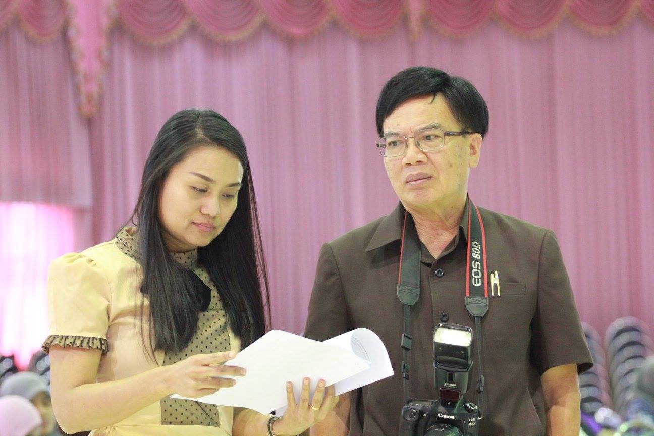 โครงการประชุมสรุปผลการดำเนินงานประจำปีงบประมาณ 2560 และจัดทำแผนการดำเนินงานปีงบประมาณ 2561โครงการพัฒนาศักยภาพโรงเรียนในพระราชดำริและโรงเรียนขาดแคลนในเขตพื้นที่การศึกษา 4 จังหวัดภาคใต้ ณ หอประชุมปาริชาต มหาวิทยาลัยทักษิณ