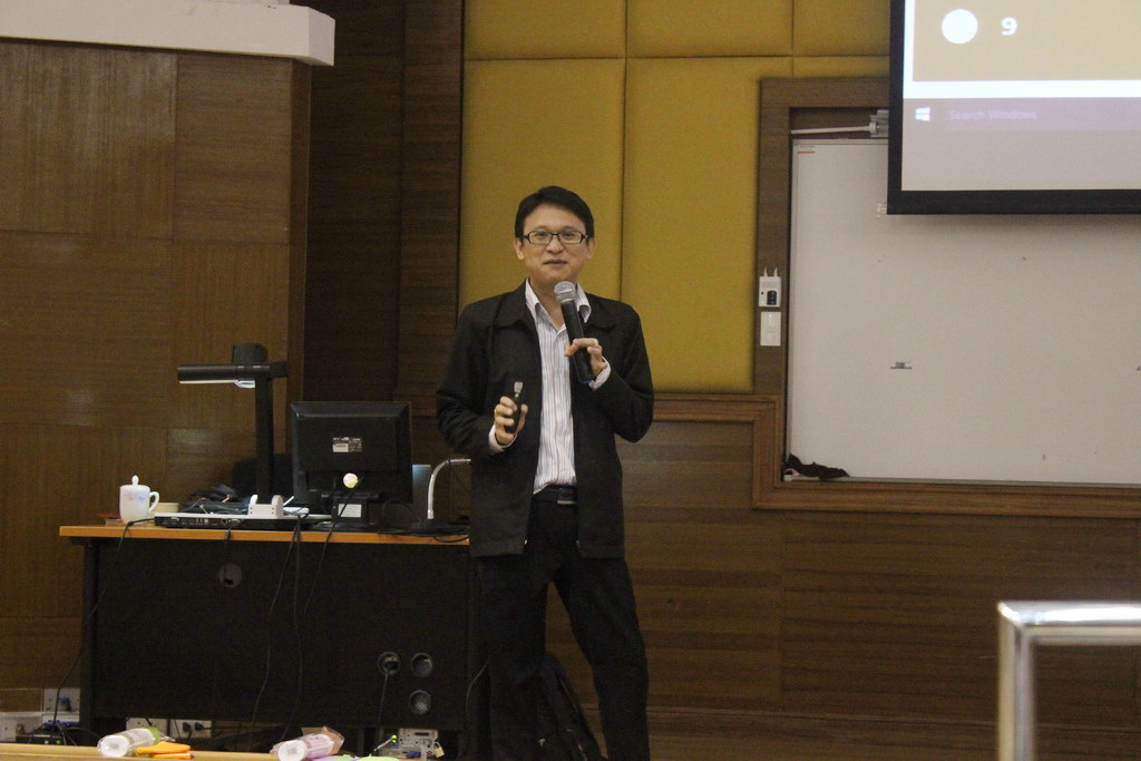 โครงการพัฒนาครูและบุคลากรทางการศึกษา เรื่อง การพัฒนาการศึกษาเพื่อยกระดับผลสัมฤทธิ์ทางการเรียนให้บรรลุมาตรฐานการเรียนรู้และตัวชี้วัดในทุกกลุ่มสาระการเรียนรู้ ตามหลักสูตรแกนกลางการศึกษาขั้นพื้นฐาน พ.ศ.2551 (ฉบับปรับปรุง 2560)