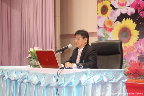 โครงการสัมมนาผู้บริหารและอาจารย์พี่เลี้ยงนิสิตปฏิบัติการสอนในสถานศึกษา สำหรับนิสิตหลักสูตรการศึกษาบัณฑิต (หลักสูตร 5 ปี) ประจำปีการศึกษา 2558