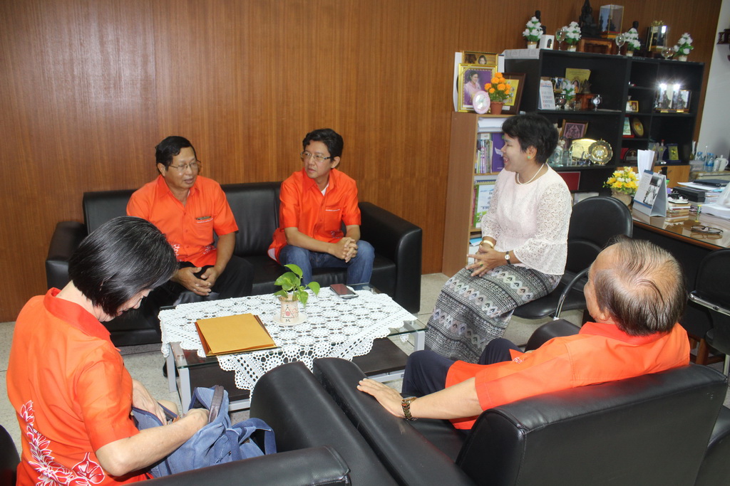 สมาคมศิษย์เก่ามหาวิทยาลัยทักษิณ ร่วมสวัสดีปีใหม่ 2561 และมอบของที่ระลึกเนื่องในวาระดิถีขึ้นปีใหม่ 2561