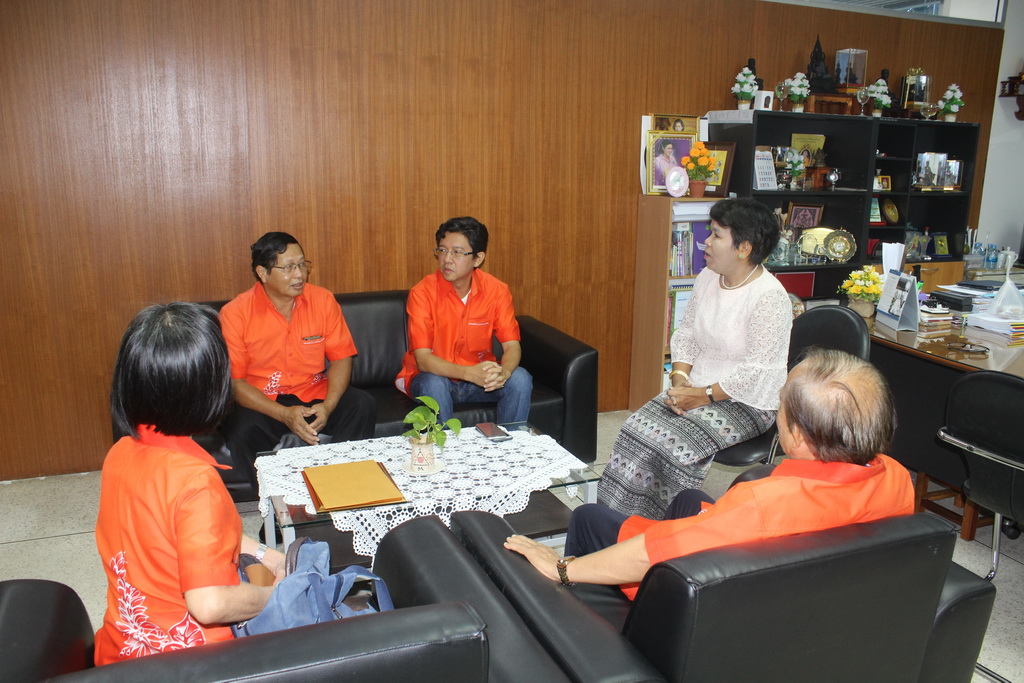 สมาคมศิษย์เก่ามหาวิทยาลัยทักษิณ ร่วมสวัสดีปีใหม่ 2561 และมอบของที่ระลึกเนื่องในวาระดิถีขึ้นปีใหม่ 2561