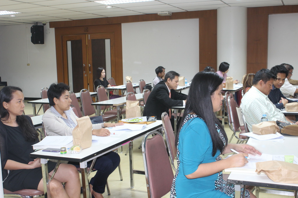 โครงการแลกเปลี่ยนเรียนรู้ "การประกันคุณภาพหลักสูตร ตามระบบ AUN - QA"