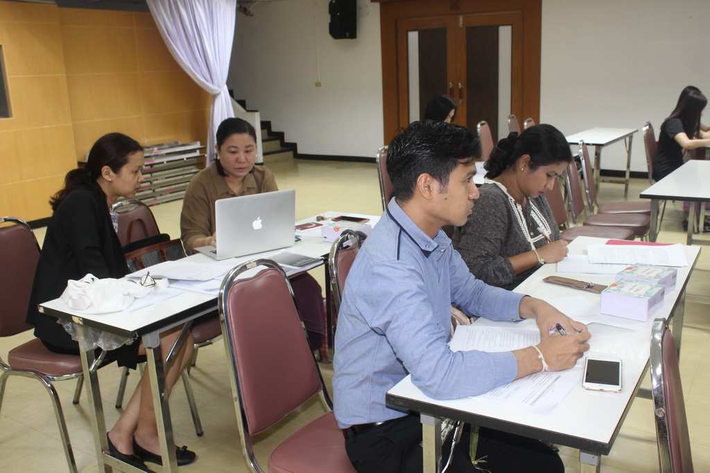 โครงการแลกเปลี่ยนเรียนรู้ "การประกันคุณภาพหลักสูตร ตามระบบ AUN - QA"