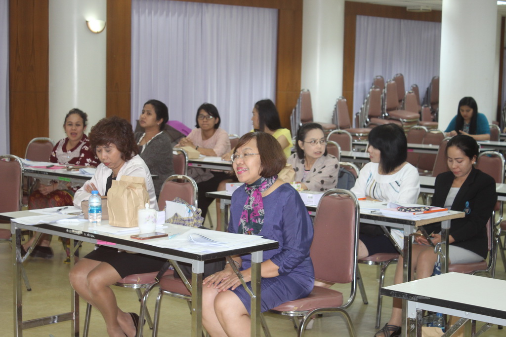 โครงการแลกเปลี่ยนเรียนรู้ "การประกันคุณภาพหลักสูตร ตามระบบ AUN - QA"