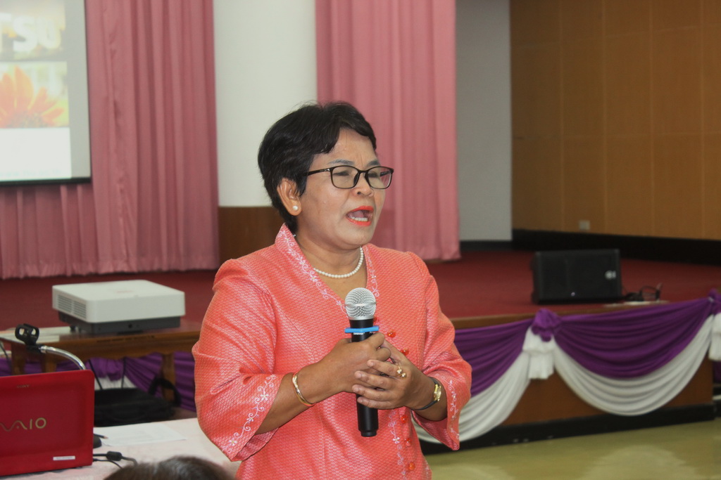 โครงการแลกเปลี่ยนเรียนรู้ "การประกันคุณภาพหลักสูตร ตามระบบ AUN - QA"