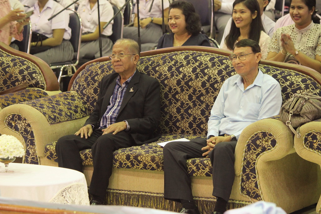 วันครูแห่งชาติ "สืบสานคุรุคารวะวัฒนธรรม" (วัฒนธรรมบูชาพระคุณครู) ประจำปีพุทธศักราช ๒๕๖๑
