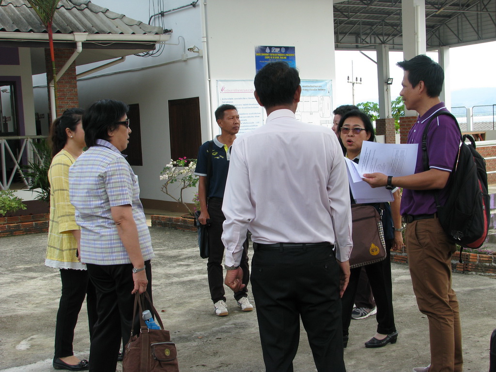 การนิเทศติดตามและประเมินผลการสอนของ “โครงการพัฒนาศักยภาพโรงเรียนในพระราชดำริและโรงเรียนขาดแคลนในเขตพื้นที่การศึกษา 4 จังหวัดภาคใต้”