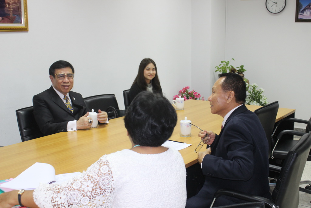 พิธีลงนามบันทึกข้อตกลงความร่วมมือทางวิชาการระหว่าง คณะศึกษาศาสตร์ มหาวิทยาลัยทักษิณ และ สถาบันพัฒนาคุณภาพวิชาการ (พว.)