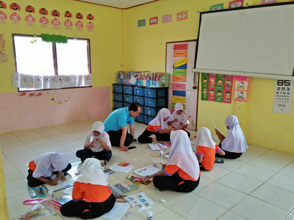 การนิเทศติดตามและประเมินผลการสอนของ “โครงการพัฒนาศักยภาพโรงเรียนในพระราชดำริและโรงเรียนขาดแคลนในเขตพื้นที่การศึกษา 4 จังหวัดภาคใต้”